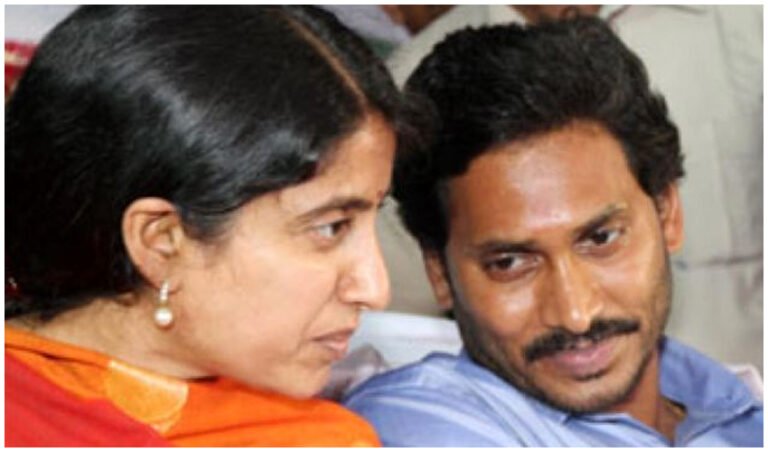 ys-bharati-reddy-will-be-key-role-in-2024-ap-elections-is-this-ys-jagan-reddy-plan