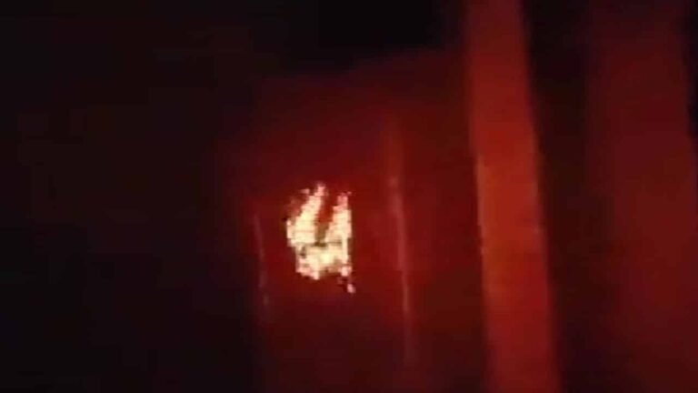 frustrated vijay fans firing theatres screens in thamilnadu