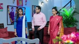 Karthika Deepam May 30 Today Episode