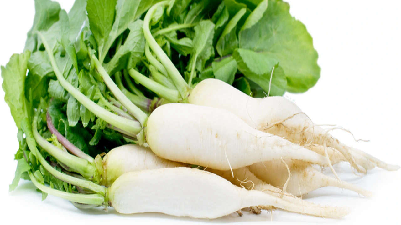 Eating Radish Health Benefits Can Control BP And Heart Problems