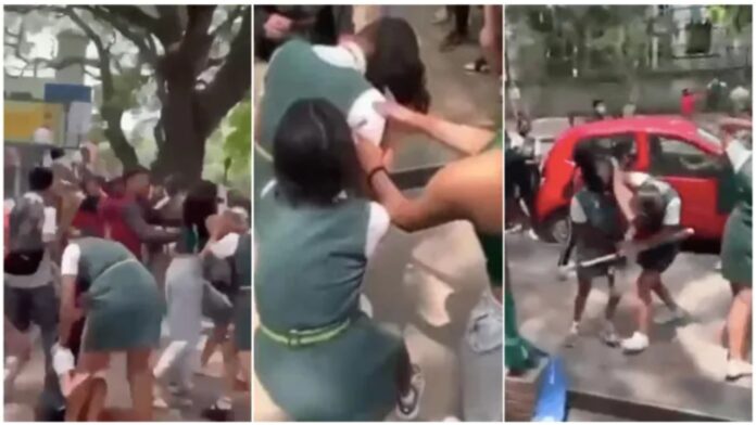 bengaluru-school-girls-have-brawl-on-road-video-goes-viral
