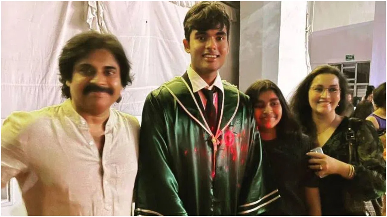 pawan-kalyan-meets-renudeshai-and-children-for-the-first-time-after-divorce-fans-are-full-happy