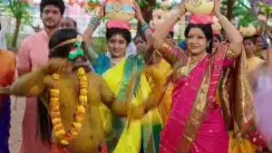 Kalisi Unte Kaladu Sukham July 21 Today Episode : Sagar appoints a goon to kill Geetha with an evil motive in the Bonalu celebrations