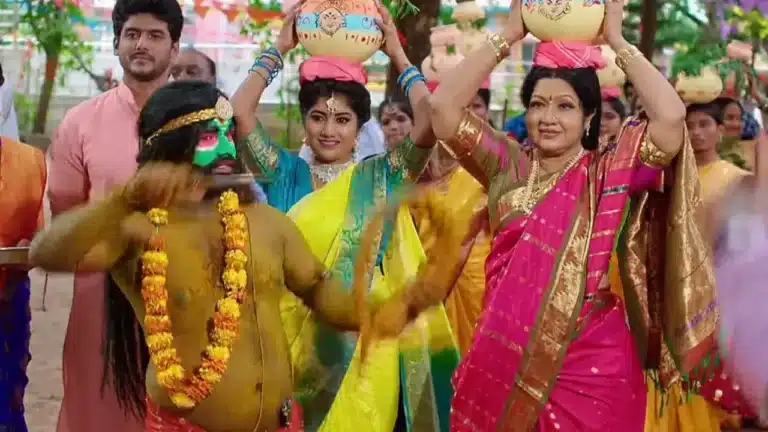 Kalisi Unte Kaladu Sukham July 21 Today Episode : Sagar appoints a goon to kill Geetha with an evil motive in the Bonalu celebrations