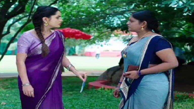 Monitha meets Deepa in karthika deepam serial