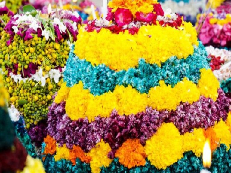 Bathukamma festival what prasad is done on which day