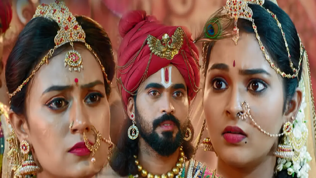 malli-nindu-jabili-serial-sep-14-episode-vasundhara-doubts-malli-of-creating-trouble-on-the-other-hand-malli-is-disappointed-as-malini-stops-her-from-attending-the-drama