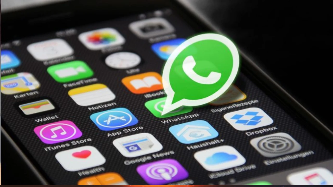 Whatsapp Ellipse _ Whatsapp Users Funny Comments Over Whatsapp Outage on Oct 25