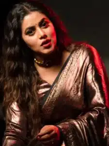 Heroine Purnaa saree Photos Viral